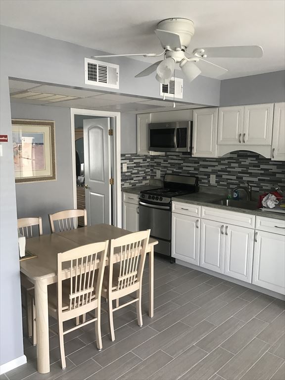 LAMPOST CONDO RENTALS 442 EAST 21ST AVENUE NORTH WILDWOOD UNIT 210